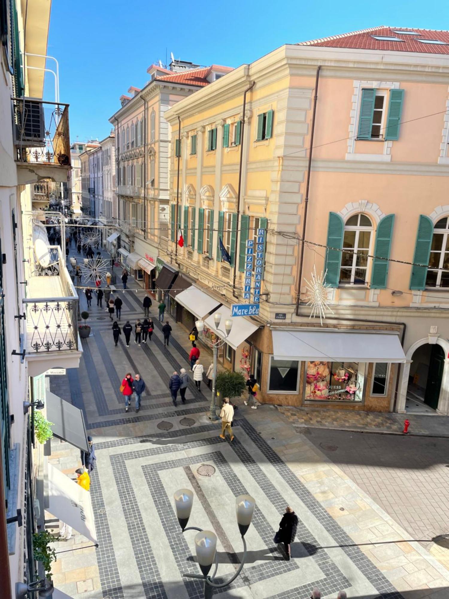 Civico 10 Apartment Sanremo Luaran gambar